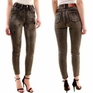 One Teaspoon Scallywags Jeans in Black Hart 24